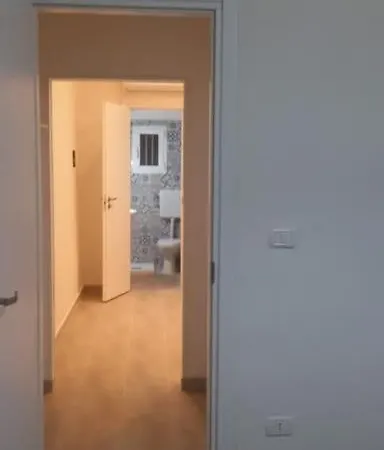 Bari, Puglia. E Facile Da Raggiungere !! * Bari